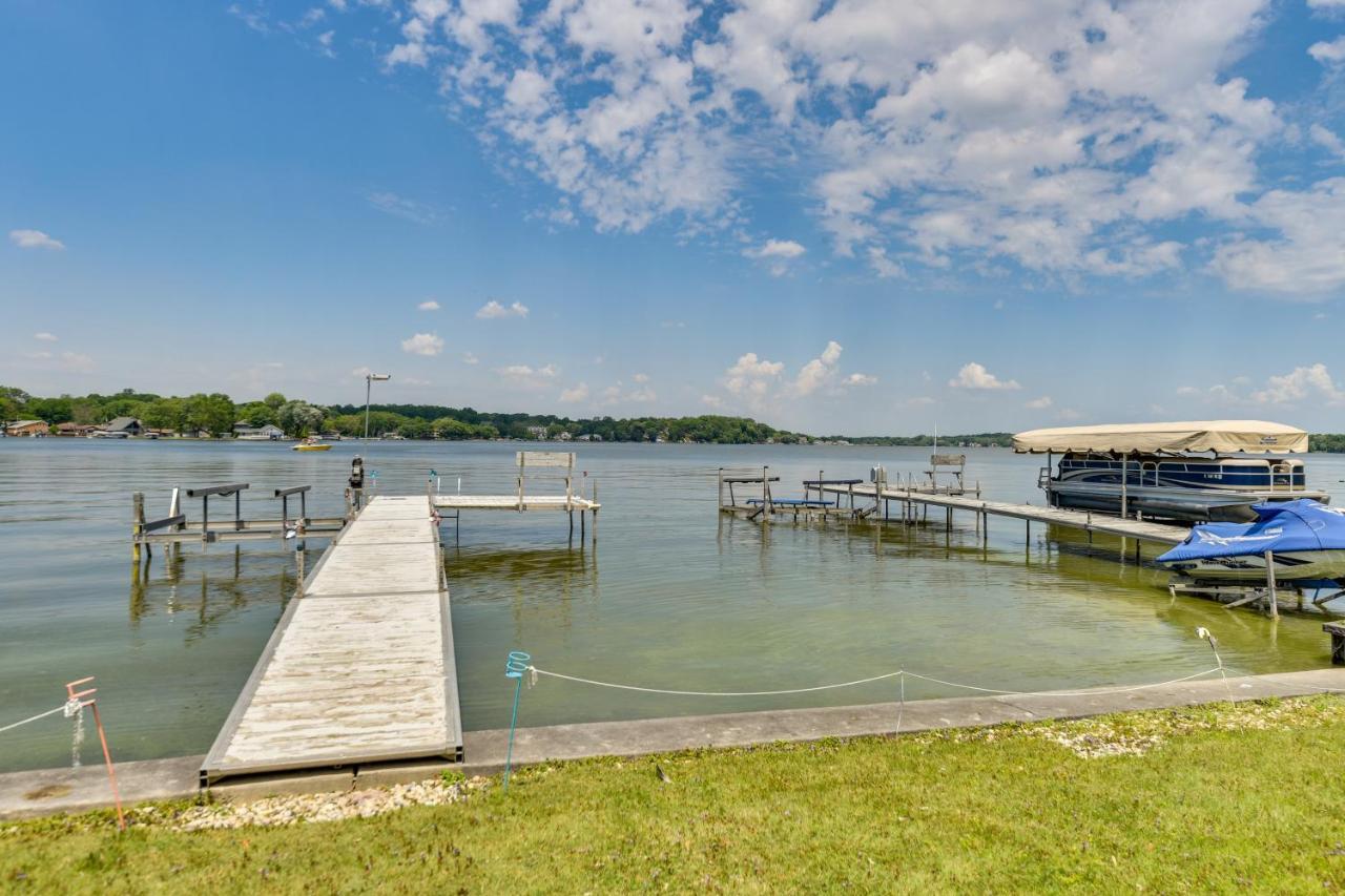 Waterfront Fox Lake Vacation Rental With Fire Pit! ภายนอก รูปภาพ